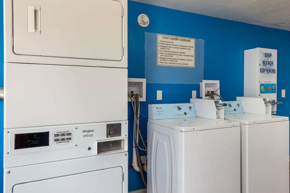 Motel6 Cross Lanes, WV–Goff Mountain Rd 13/19