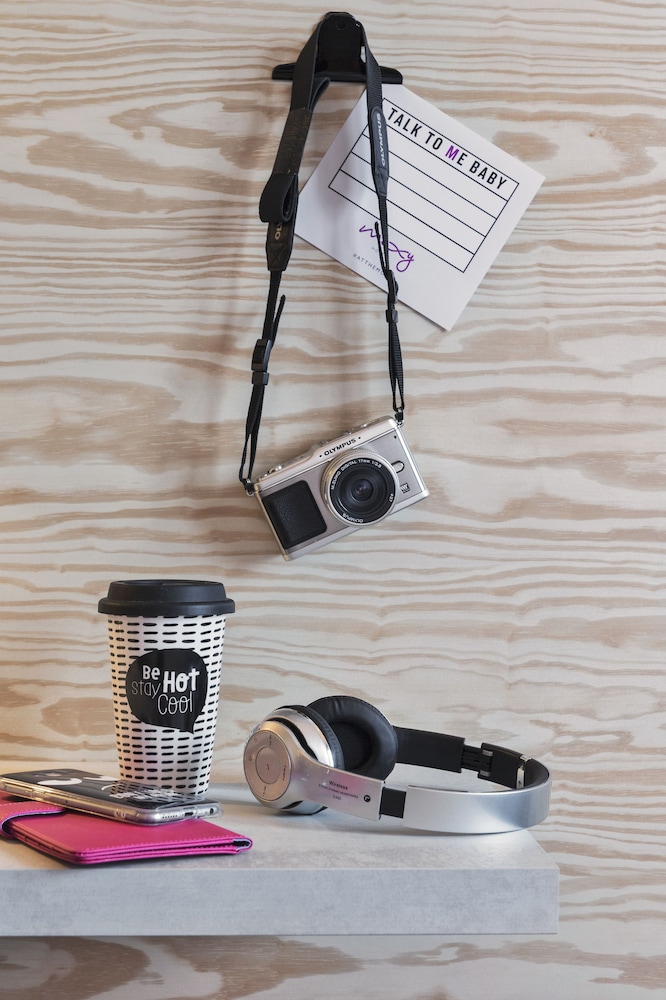 MOXY DUESSELDORF SOUTH 20/52