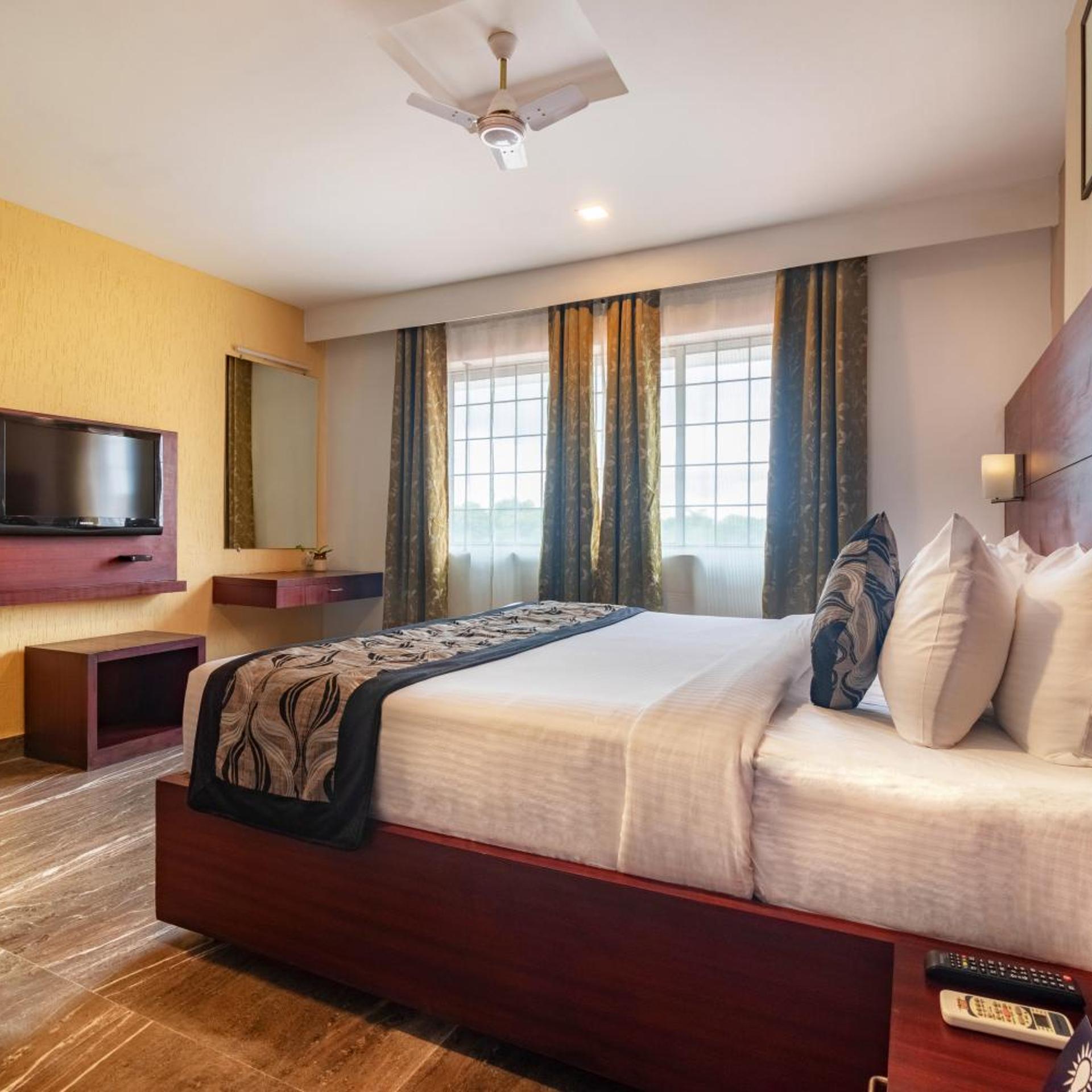 Zip By Spree Hotels Mangala Towers 18/48