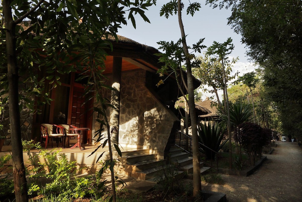 Abay Minch Lodge 48/50