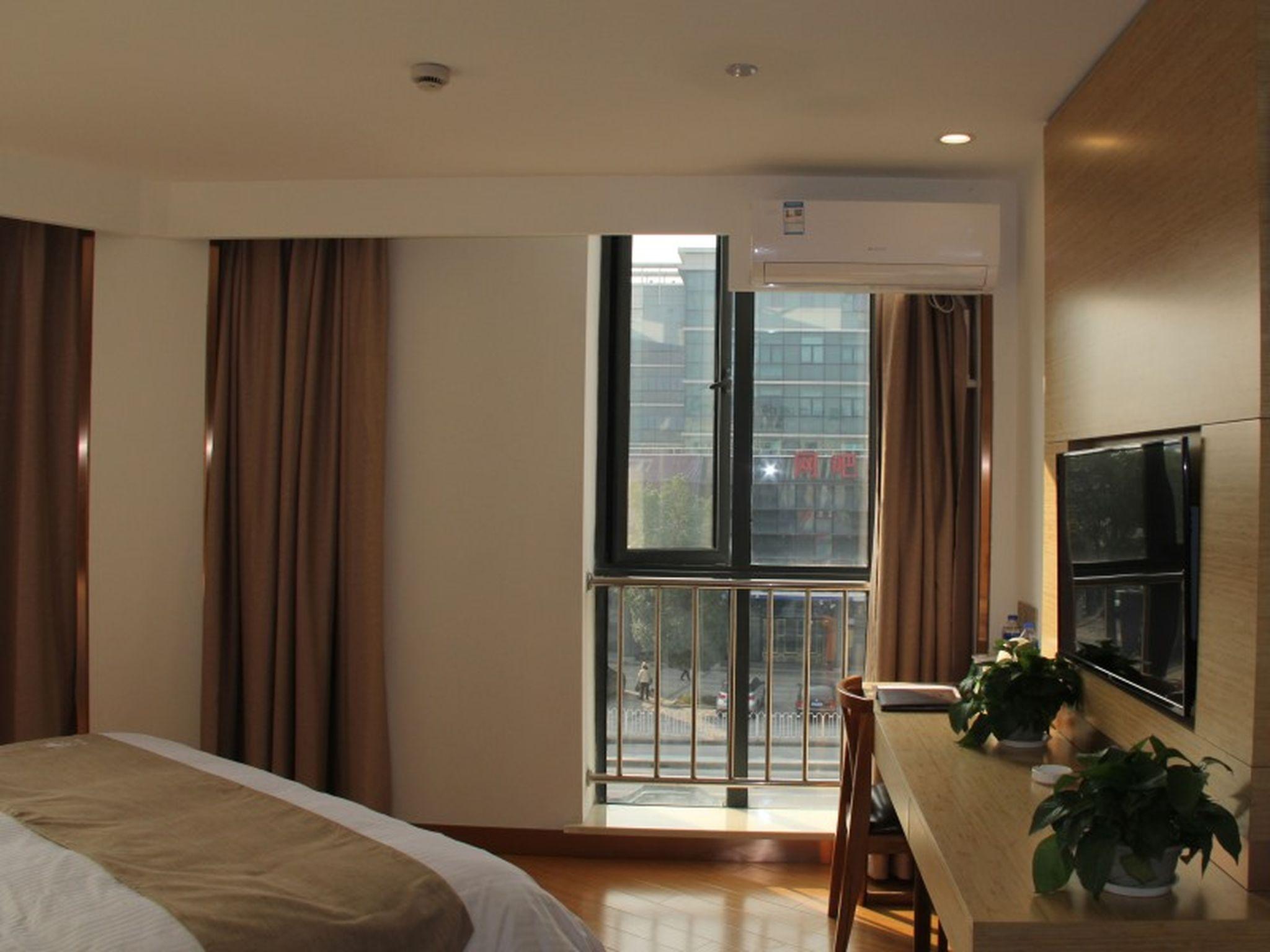 SUPERIOR, DOUBLE BED