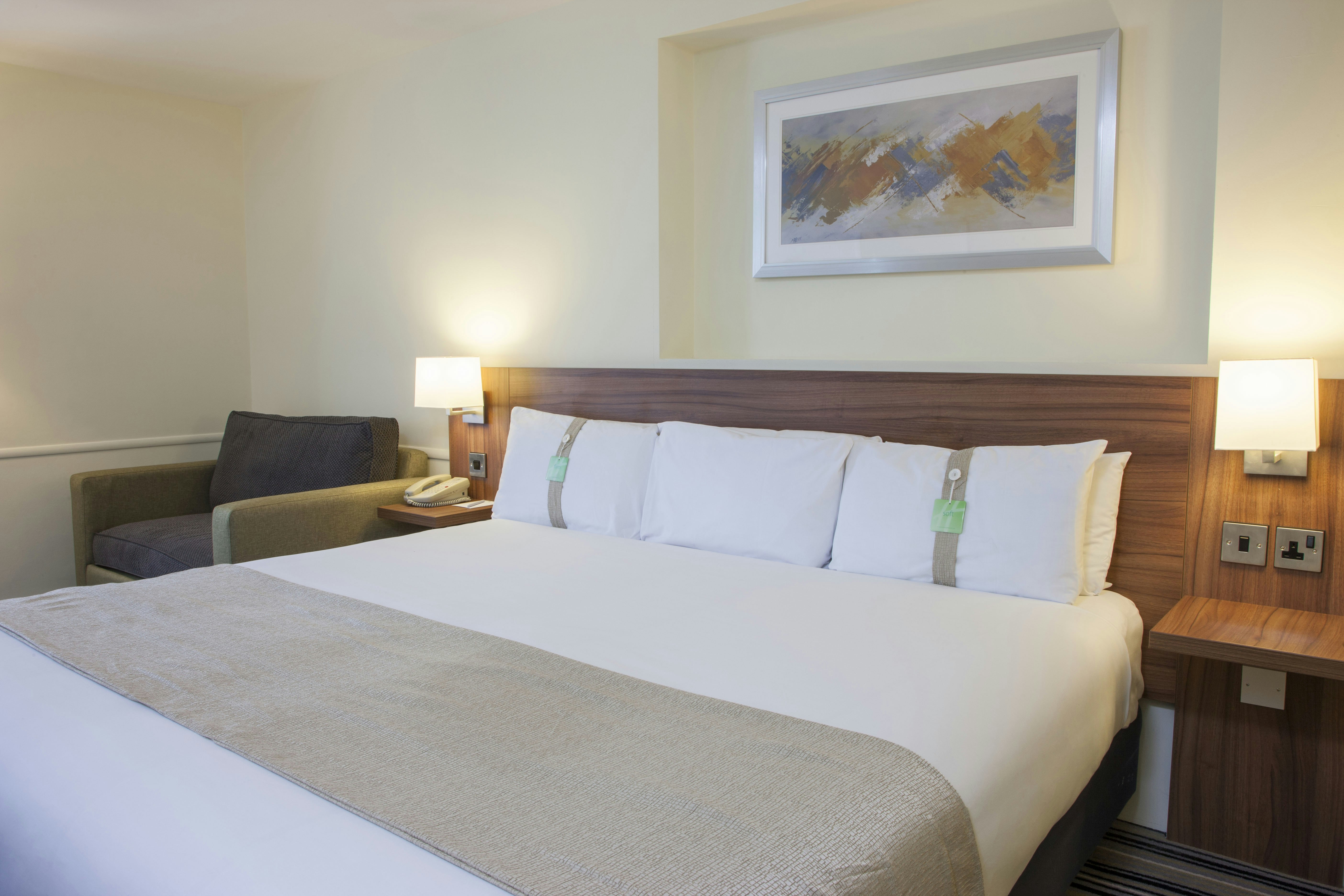 Holiday Inn Leeds Wakefield M1 Jct.40, an IHG Hotel 11/56