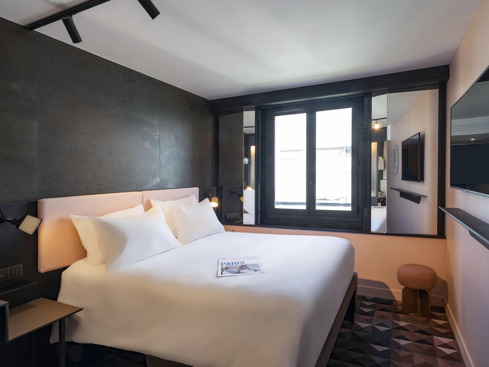 COMFORT, DOUBLE BED