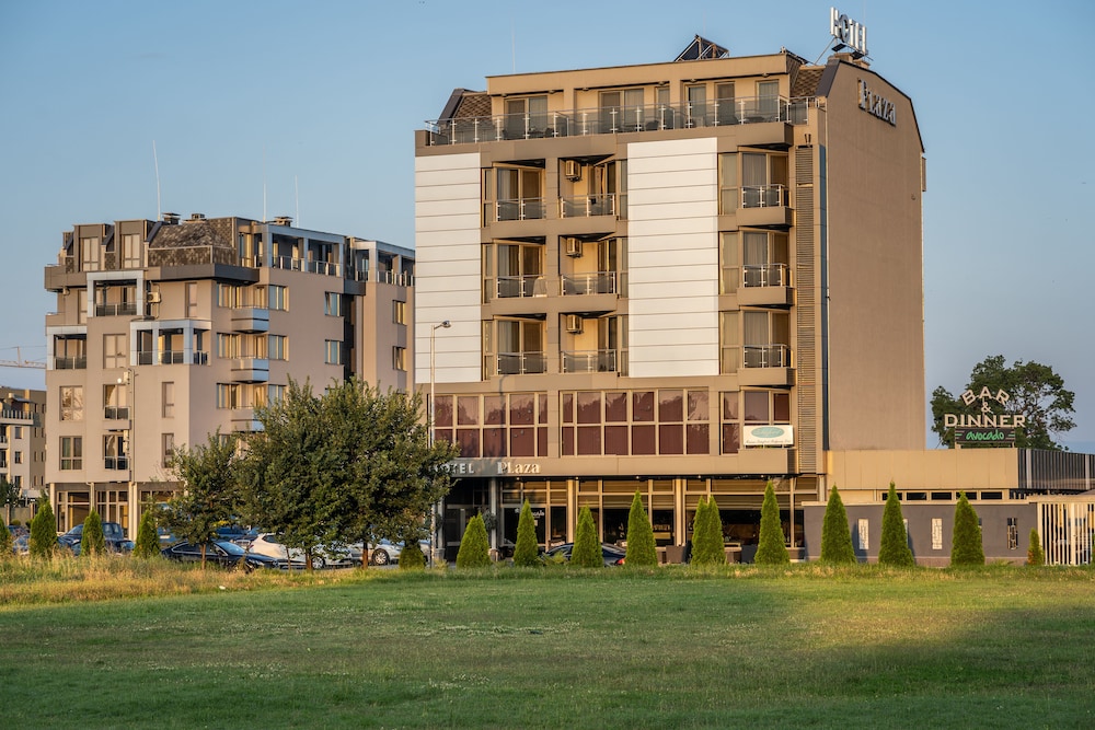 Plaza Hotel Plovdiv 2/68