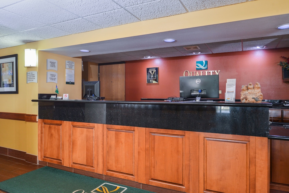 Quality Inn Bolingbrook I-55 4/47