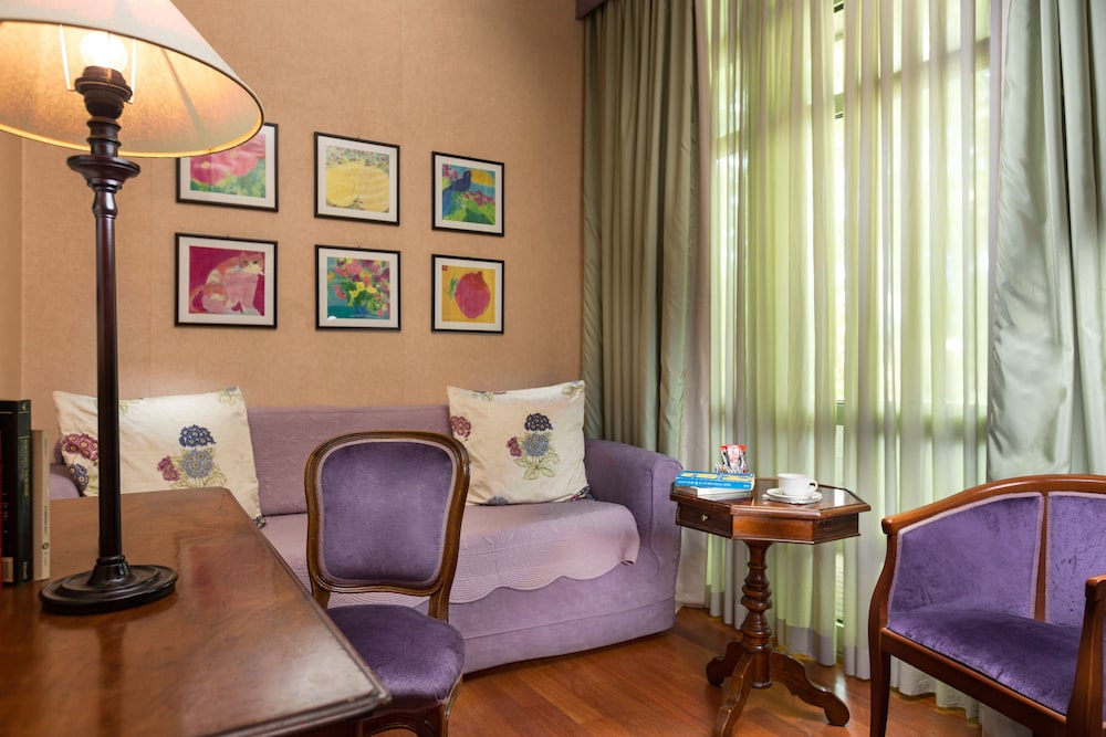 Fenix Hotel 42/69