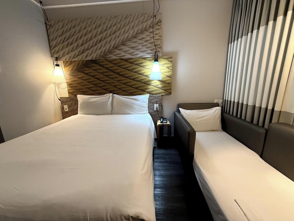 Ibis Sao Paulo Ibirapuera 22/63