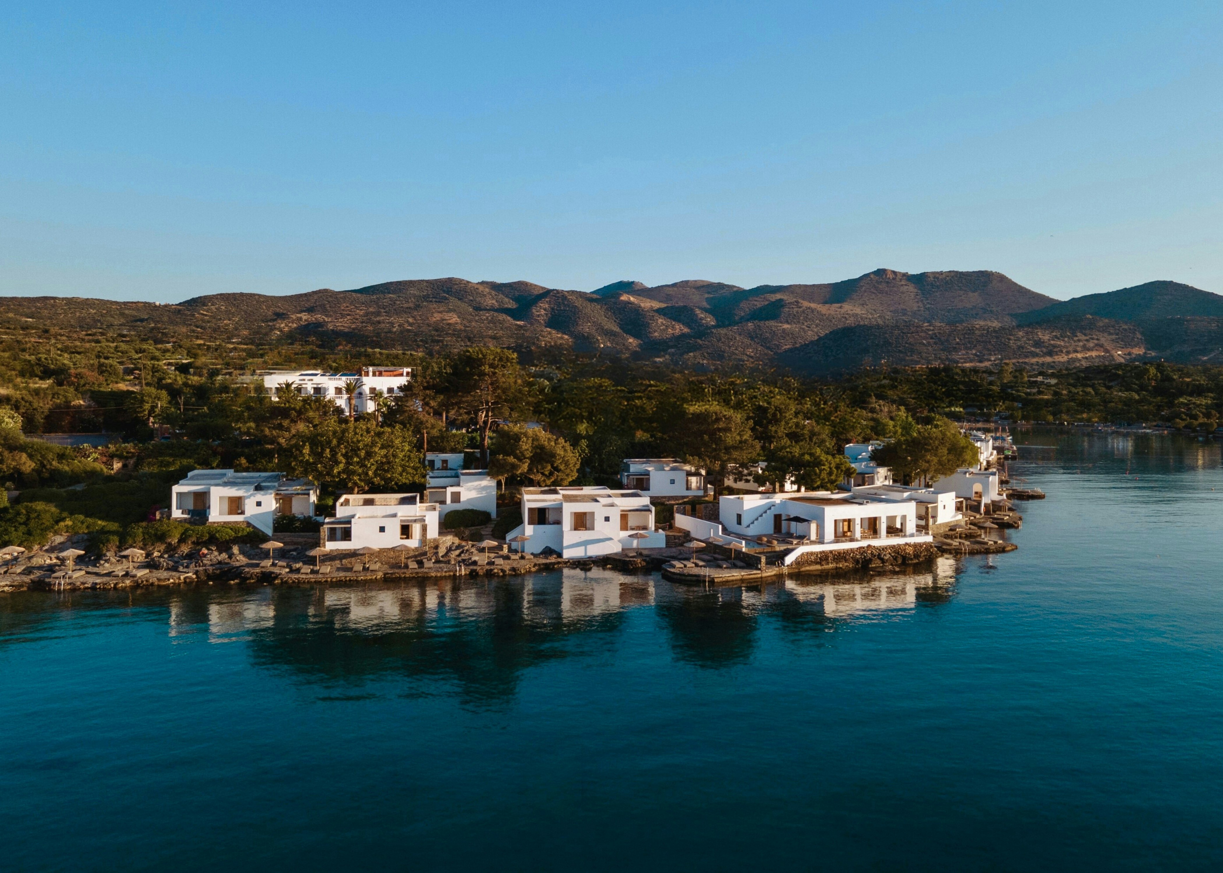 Minos Beach Art Hotel 49/63