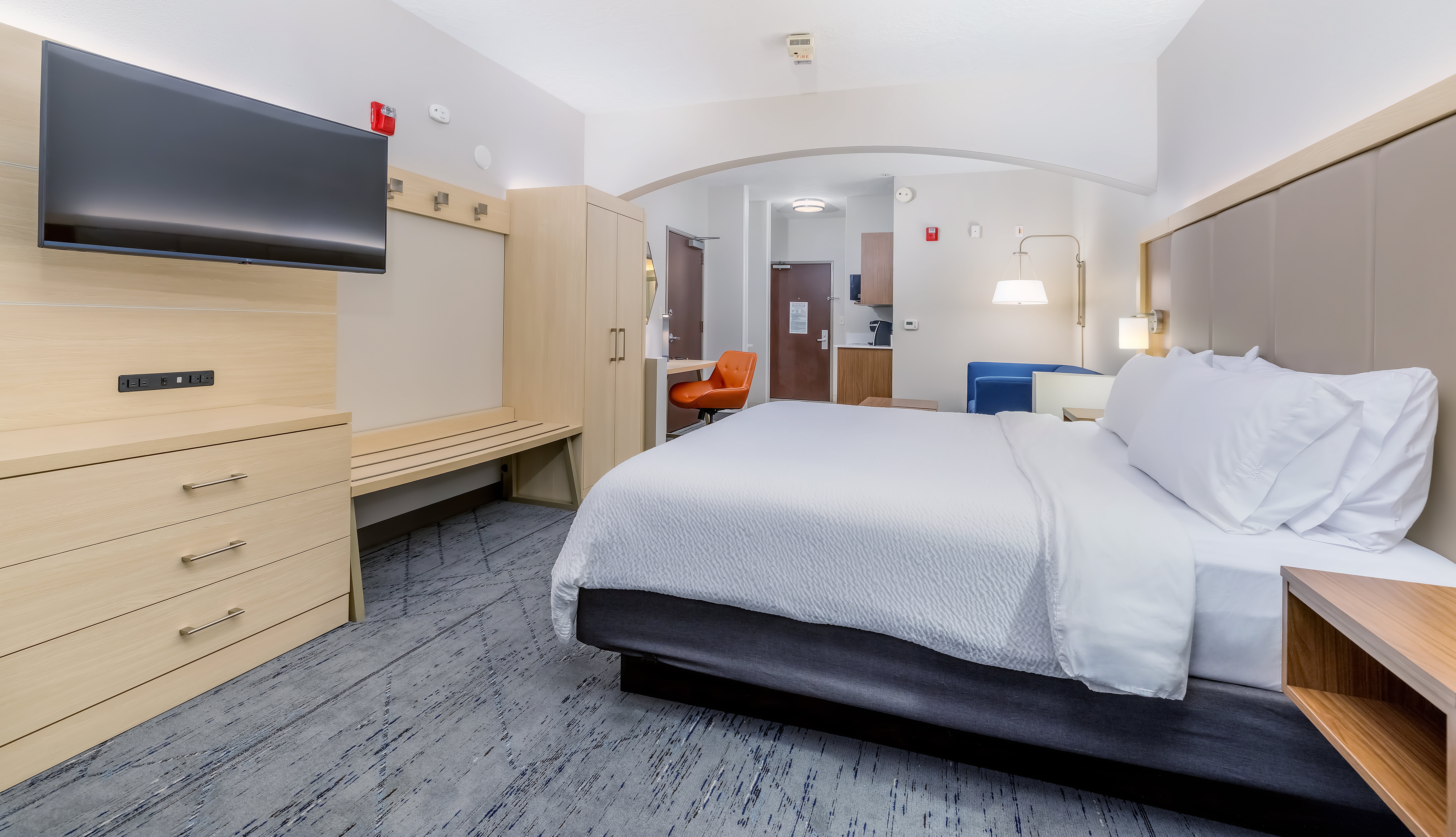 Holiday Inn Express Hotel And Suites Medford Central Point 30/80