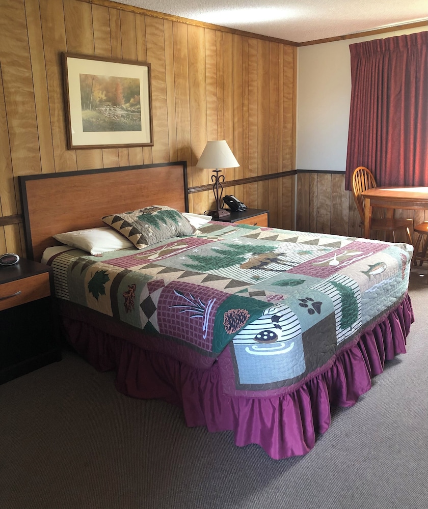 Denali Park Hotel 5/35