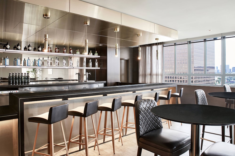 AC Hotel by Marriott Beverly Hills 43/54