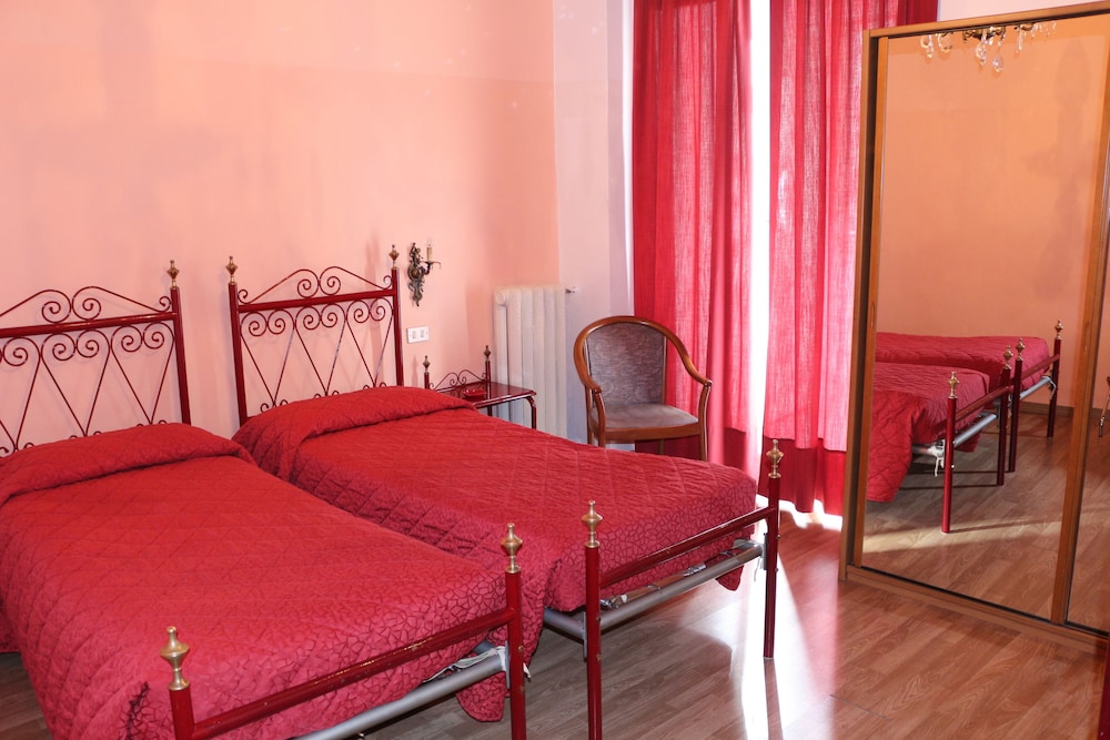 Hotel Italia 22/51