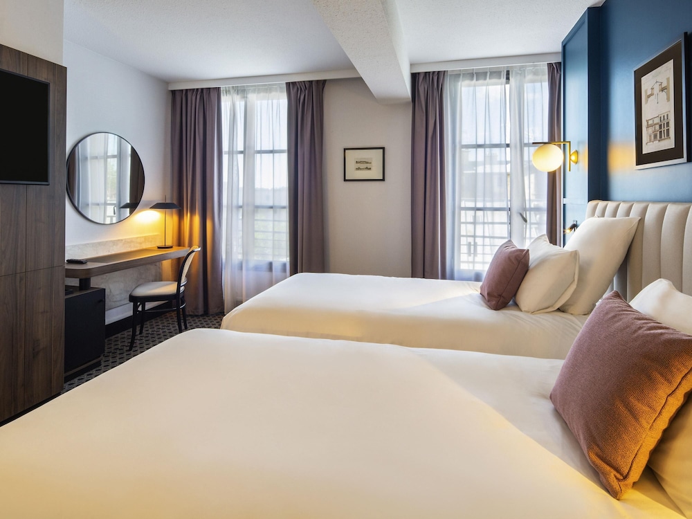 Mercure Versailles Chateau 30/63