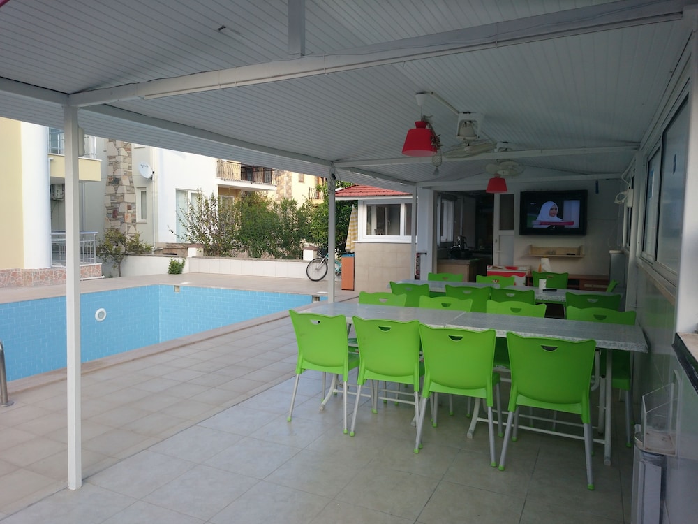 Karaca Apart 31/50