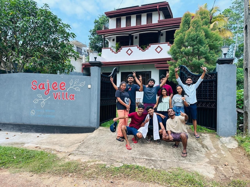 Sajee Villa 43/50