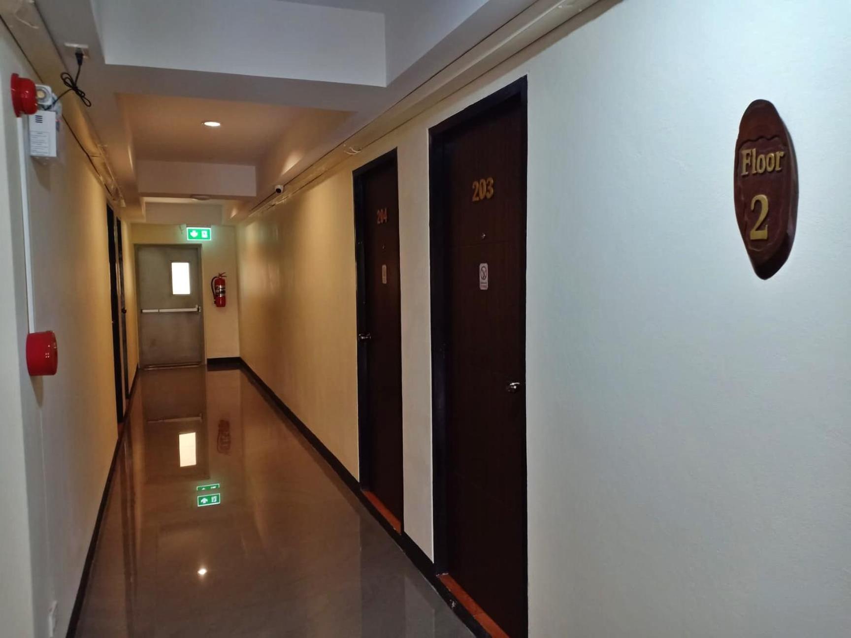 Airport A1 Hotel 8/48