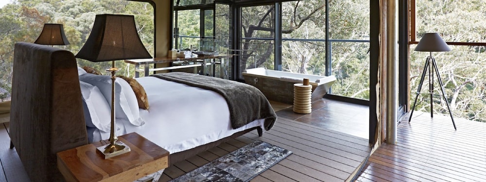 Canopy, Suite, King Bed