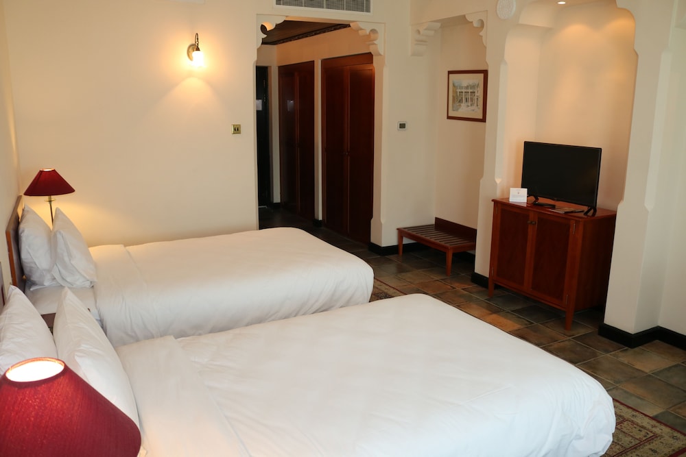 Novotel Al Dana Resort 15/75