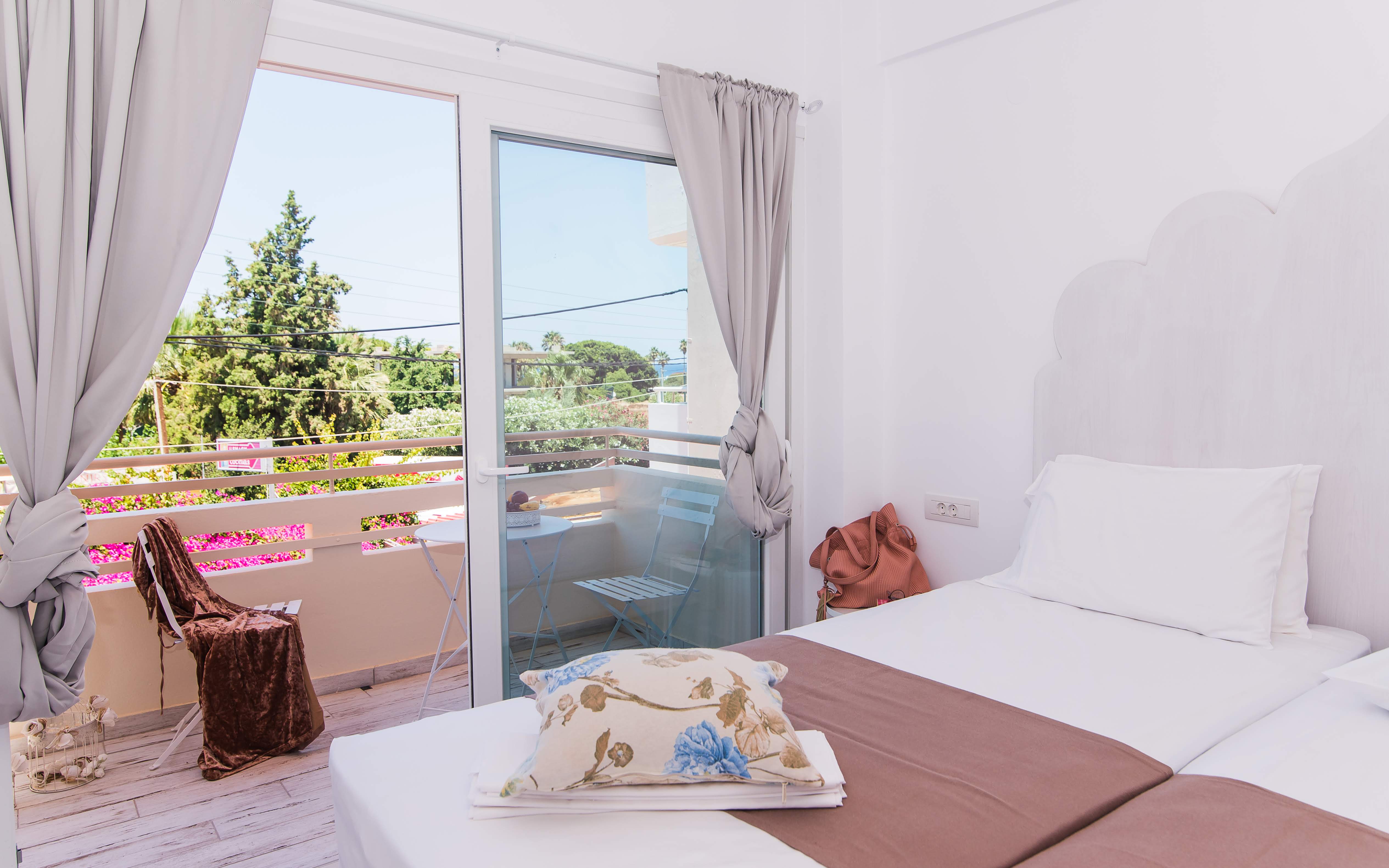 Stella Maria Hotel & Suites 20/50