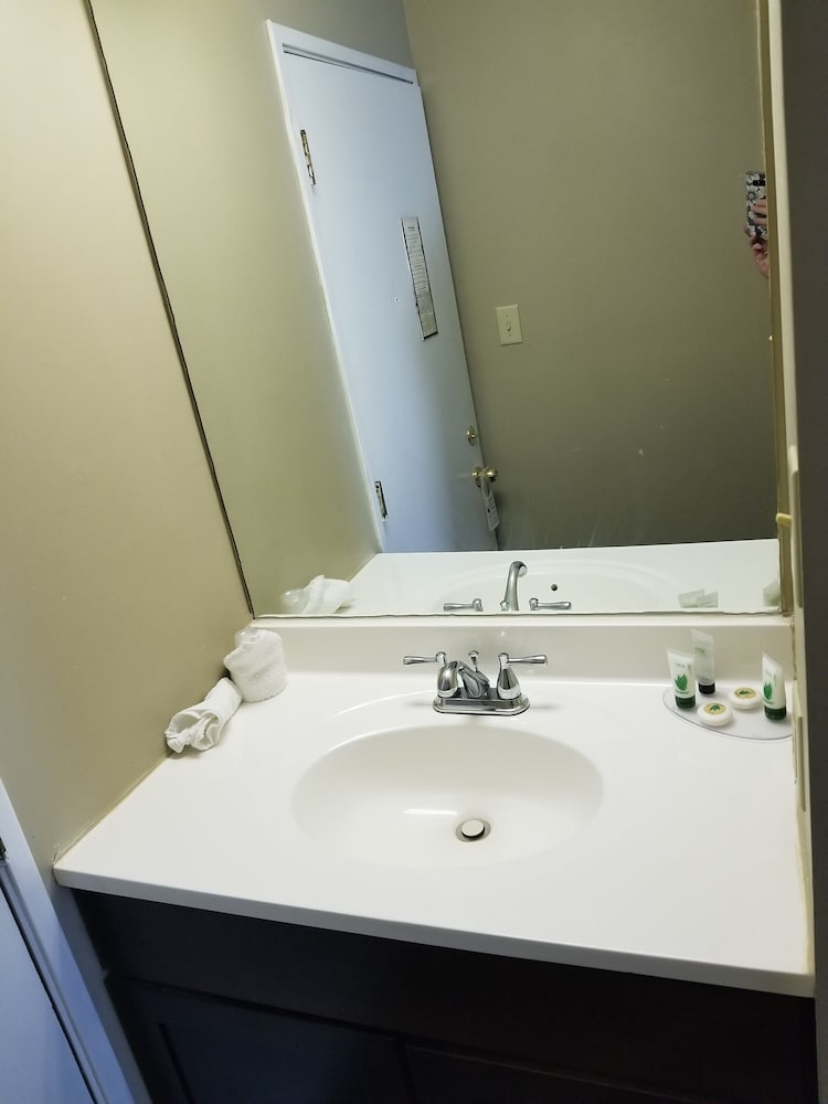 MainStay Inn 46/46