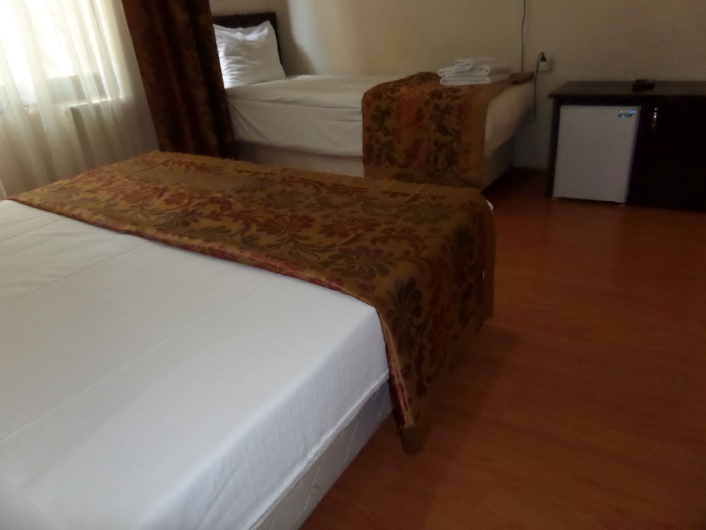 Ercan Inn Hotel 28/62