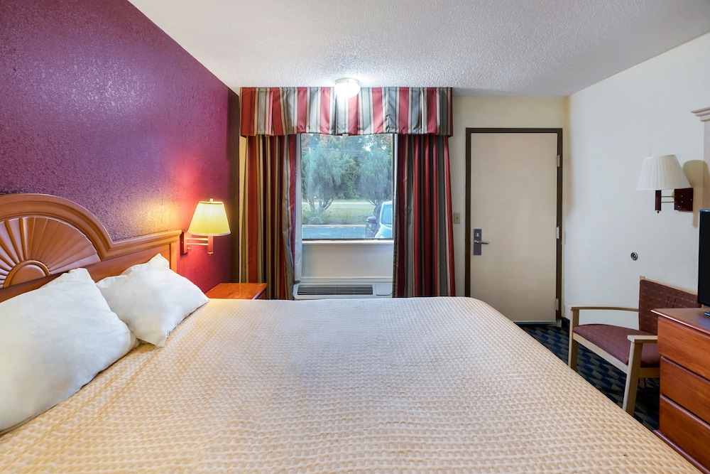Hotel Manning SC 5/28