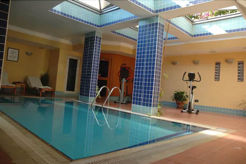 Perdikia Beach Hotel 29/44