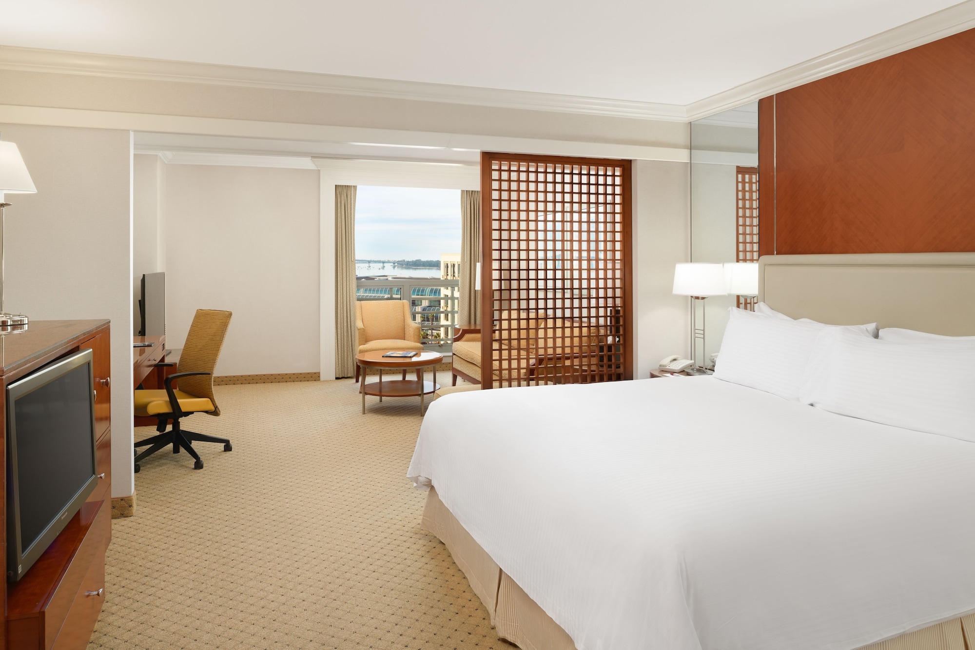 1 BEDROOM, JUNIOR SUITE
