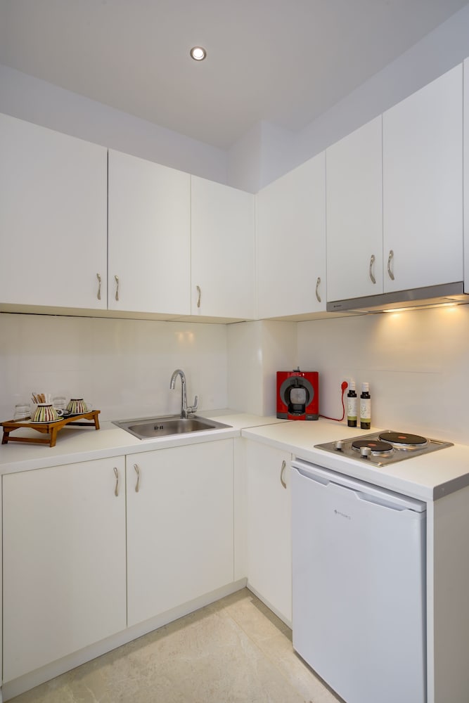 Elia Portou Luxury Residence photo4
