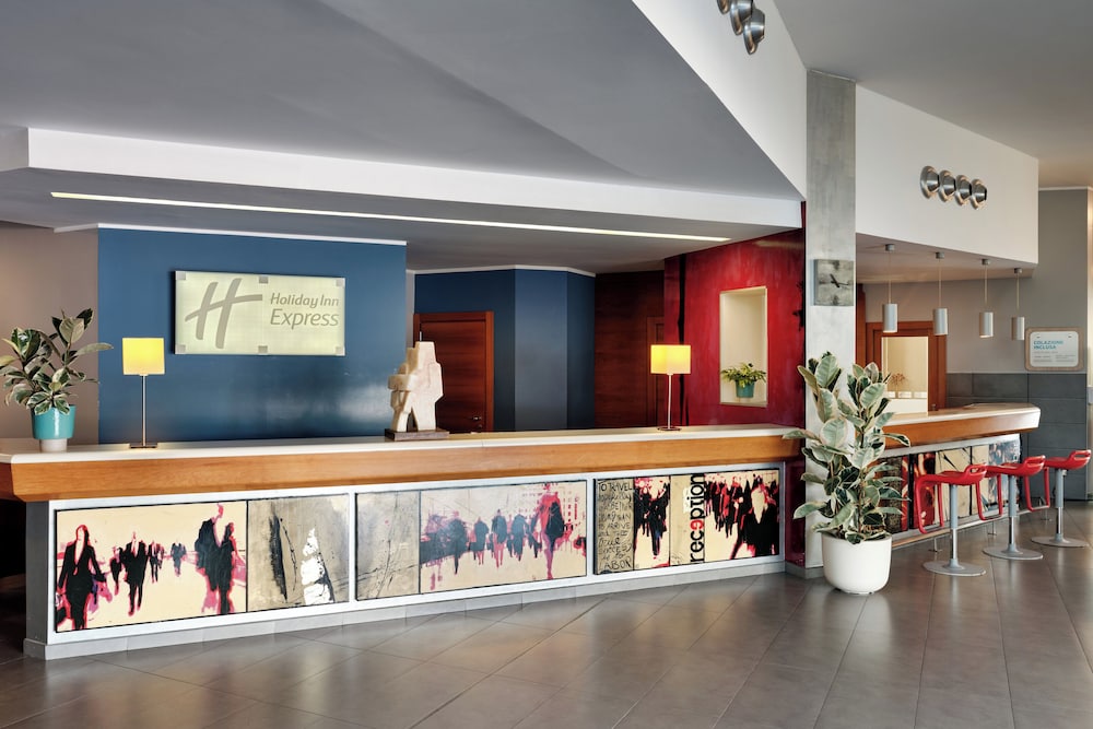 lobby