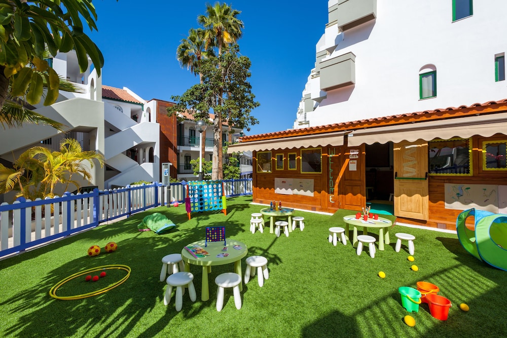 Playaolid Suites And Apartments 44/45