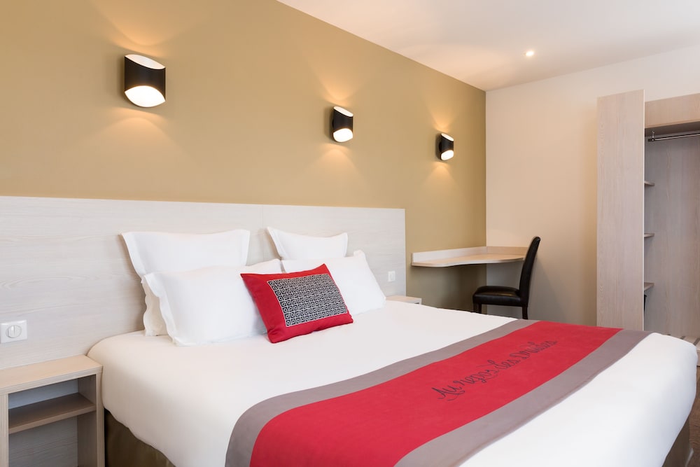 The Originals City, le Relais des Carnutes Brezolles Verneuil sur Avre 12/58