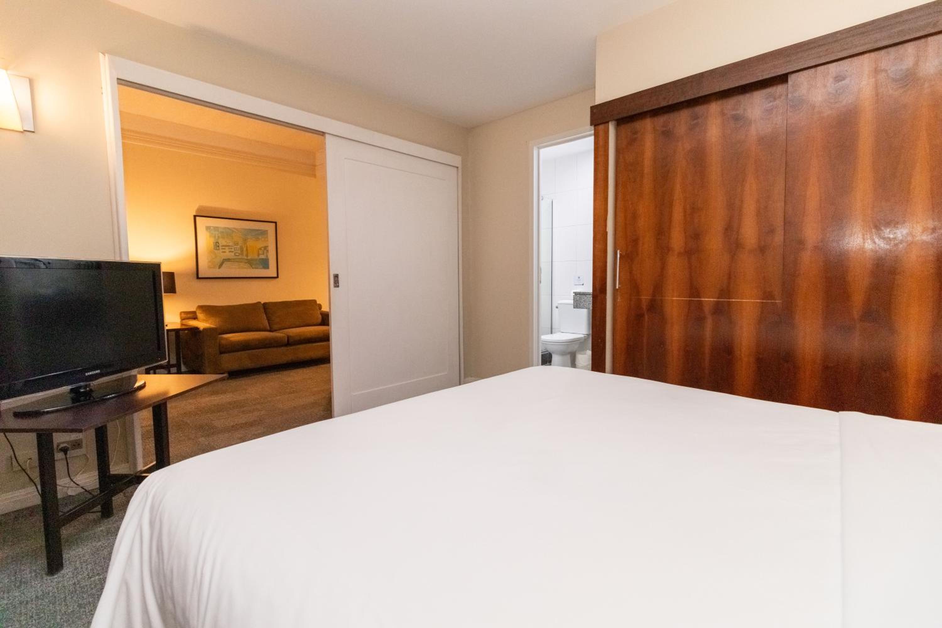 Double Suite with Sofa Bed، Slaviero Hotel Curitiba Shopping 4/5