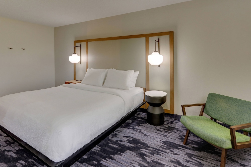 Fairfield Inn & Suites by Marriott Southport 12/45