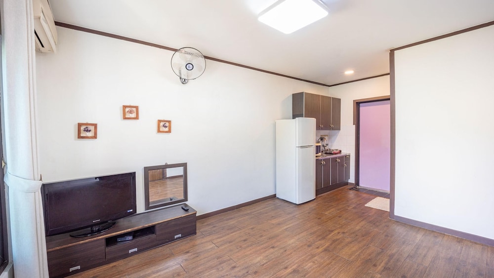 Chuncheon Beautiful House Pension 7/50
