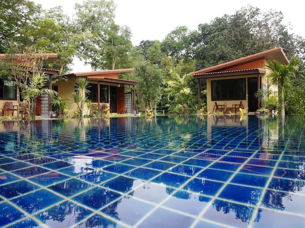 At Bangsak Resort 14/32