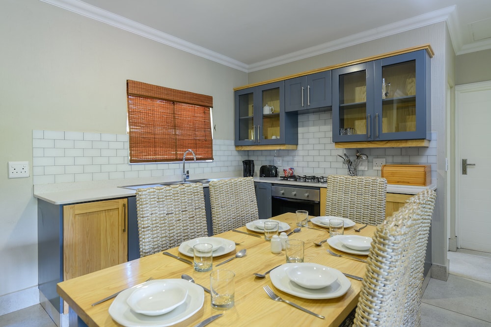 Kiara Lodge 52/69