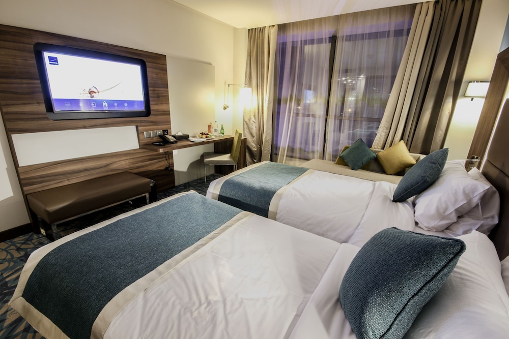 فندق نوفوتيل ينبع(Novotel Yanbu) 16/52