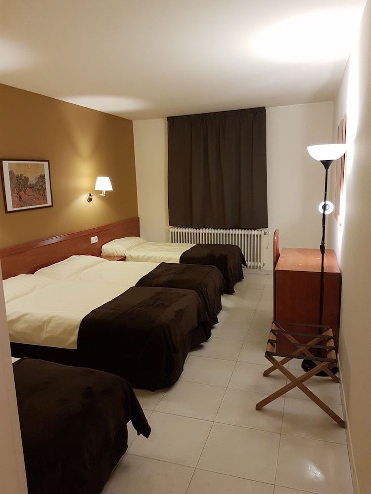 Hotel Guineu 23/54