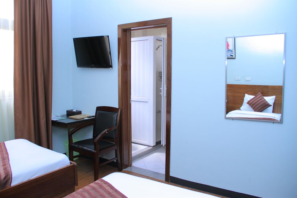 Lobelia Hotel 30/68