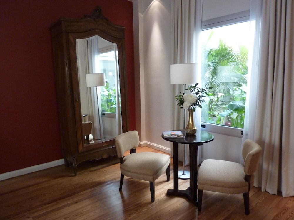 Magnolia Hotel Boutique 34/54