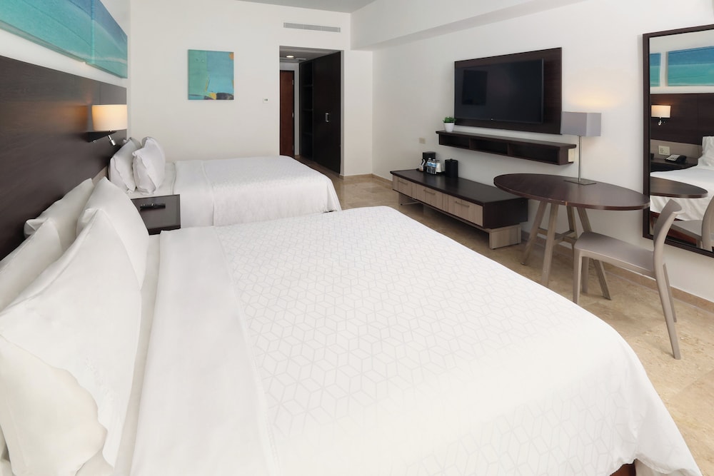 Standard, 2 Queen Beds