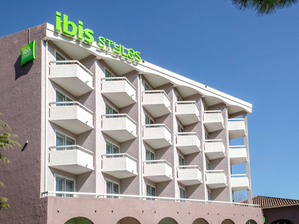 Ibis Styles Frejus Saint-Raphael 2/72