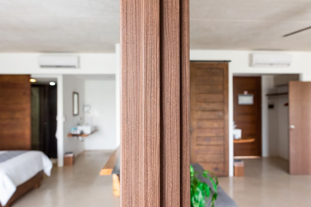 Sunday Hotel 52 at Playa del Carmen 50/50