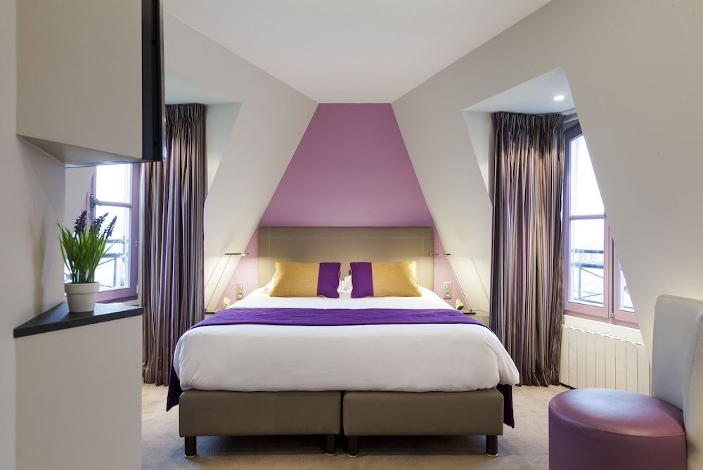 TIMHOTEL MONTMARTRE 19/57