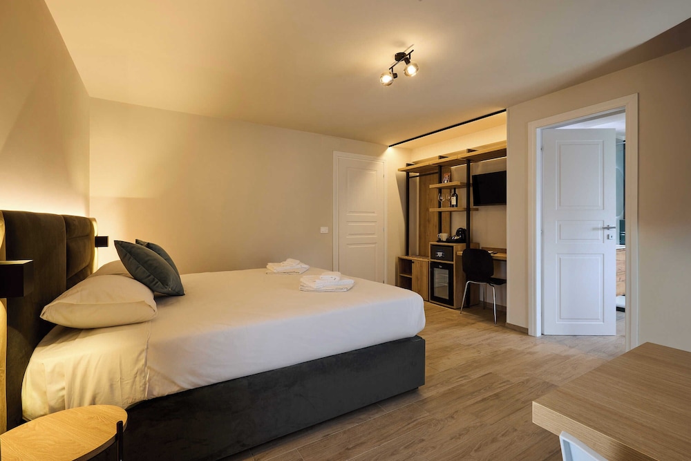 Relais Tiburtina 27/64