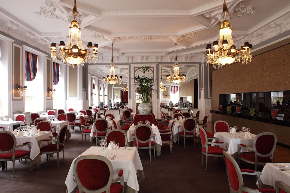 GRANDE HOTEL DO PORTO 36/50