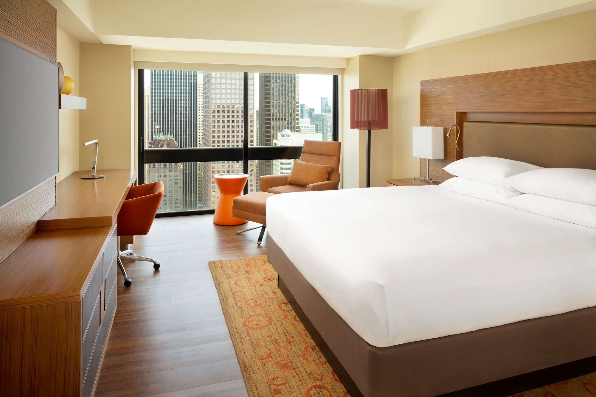 STANDARD, KING BED