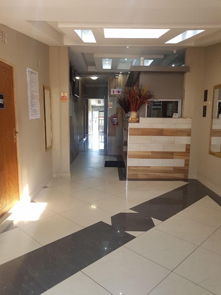 Central Lodge Hotels (ex. Country City Lodge) 4/25