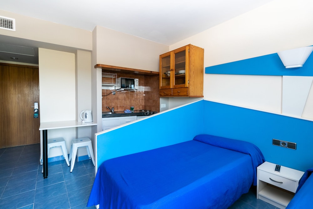 The Blue Apartments by Ibiza Feeling - Adults Only 18/30